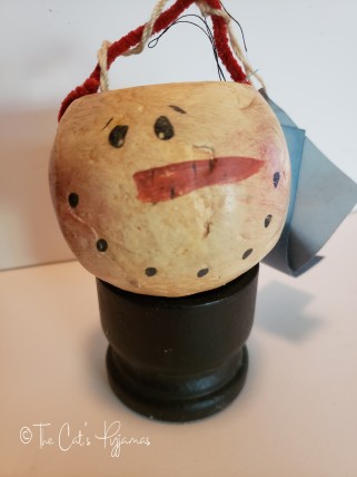 Gourd Snowman Bucket